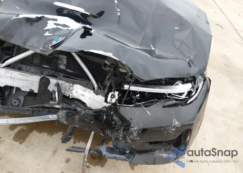 2022 BMW 330I z USA, uszkodzony, nr VIN 3MW5R1J00N8C40417